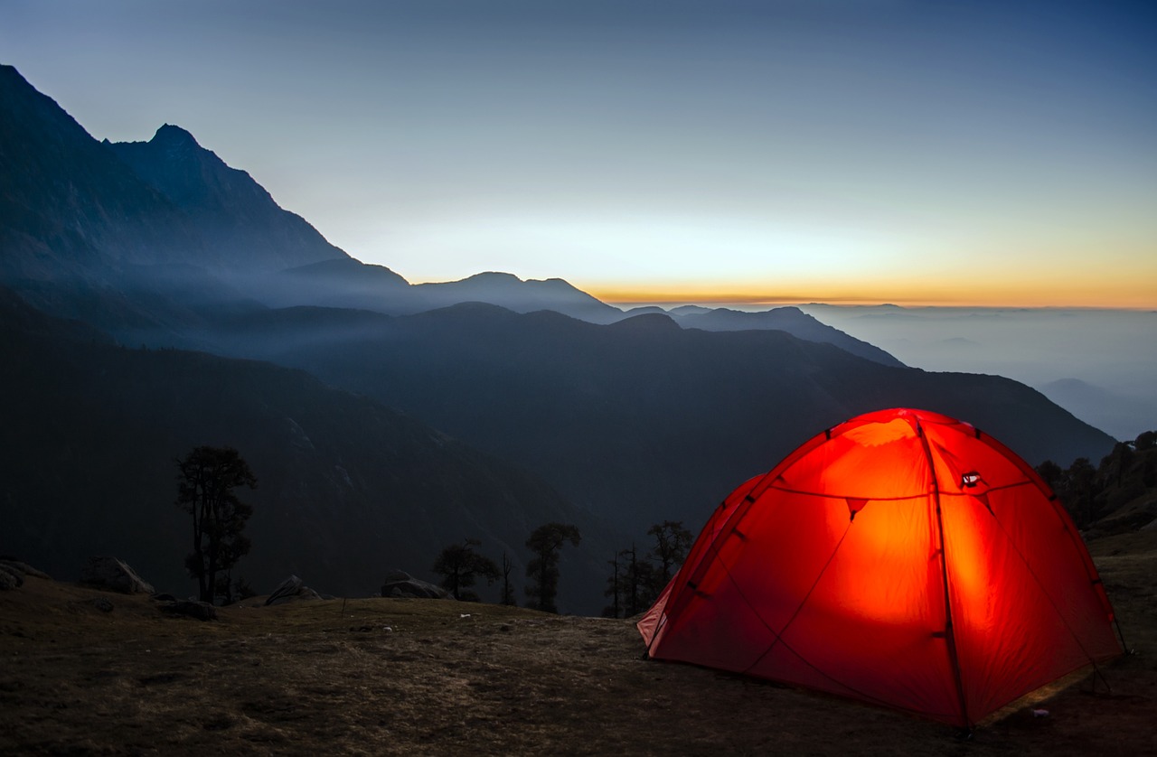 camping, travel, sunrise-2581242.jpg